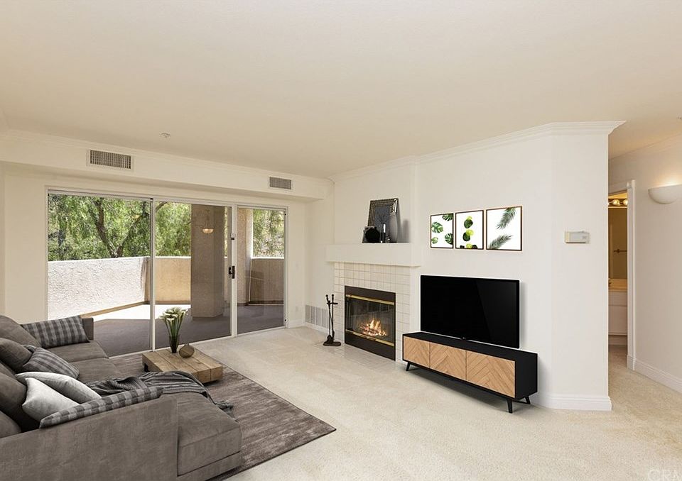 1st image of 11285 Affinity Ct Unit 127