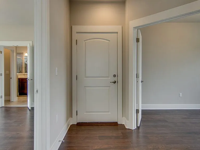 9503 McKnight Loop — Photo 16