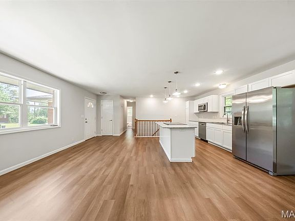 5th image of 101 Elliott Dr