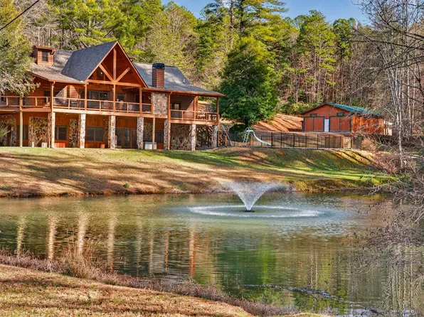 24 Ernest Alta Cir, Blue Ridge, GA 30513