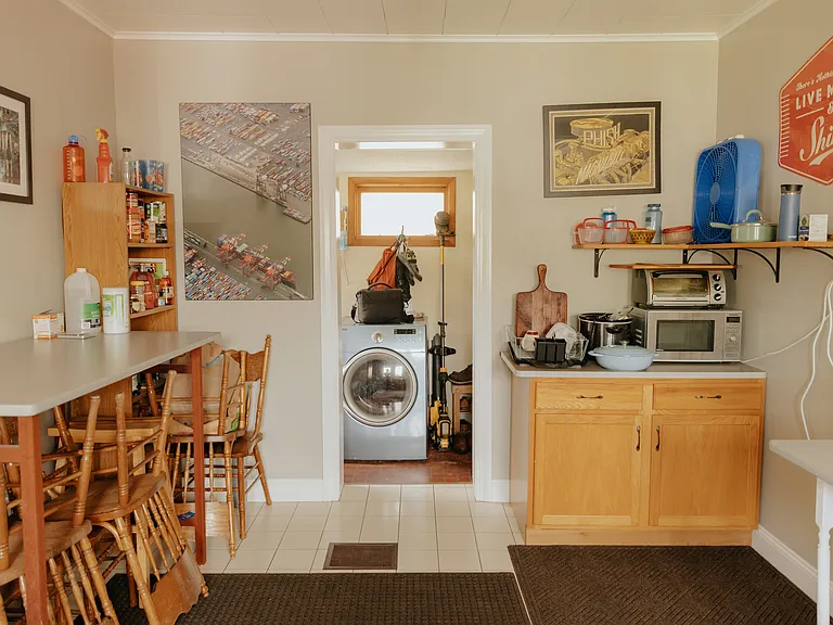 110 Field St — Photo 21