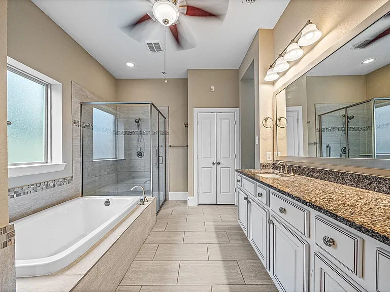 2907 Jadestone Ln — Photo 34