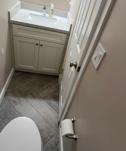 2605 Carleton Ln — Photo 11