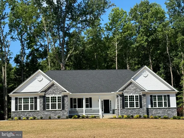 10776 Wisteria Ln, King George, VA 22485