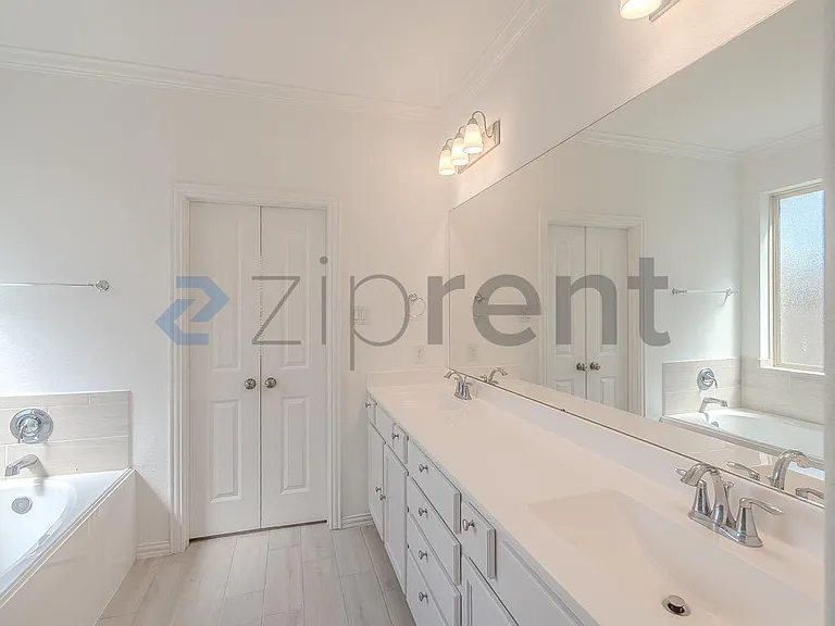 15023 Old Horseshoe Lake Dr — Photo 21
