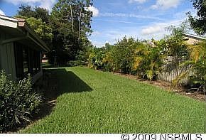 4th image of 228 Live Oak Ln