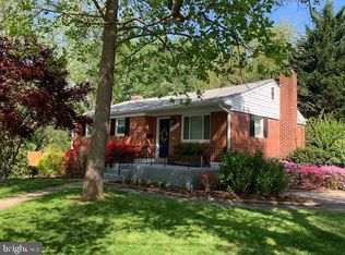 11913 Ashley Dr, Rockville, MD 20852