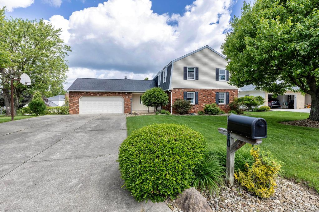 Real estate listing image