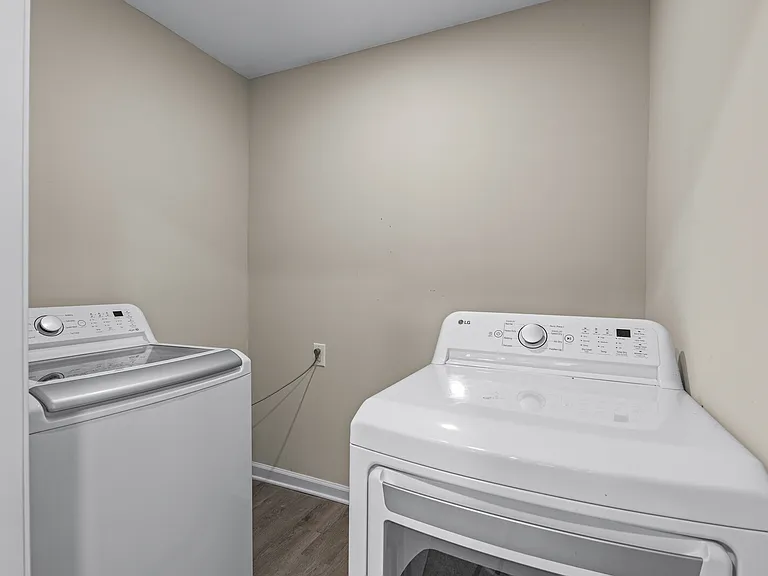 Washer Dryer/ Laundry room