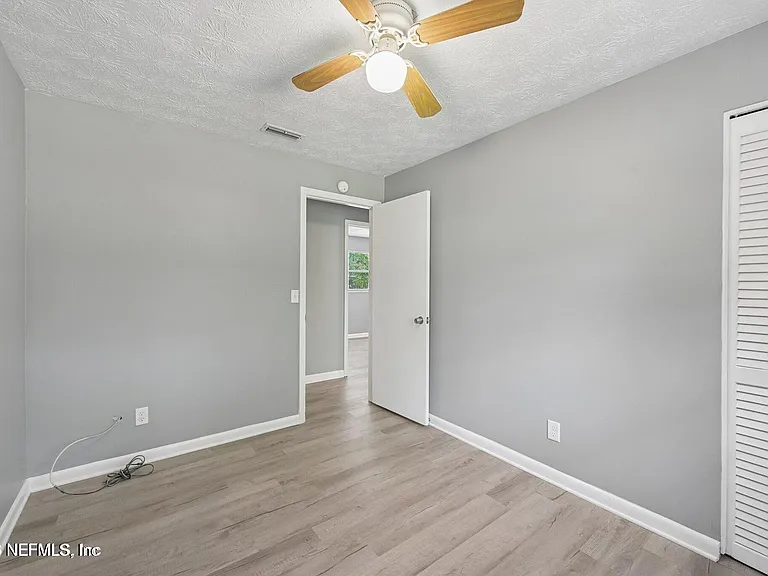8032 Lourdes Dr S — Photo 14