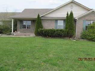 35 Frost Ct, Taylorsville, KY 40071