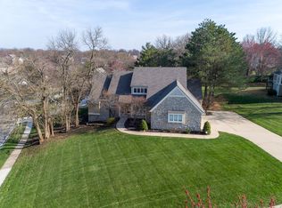 4001 W 124th Ter, Leawood, KS 66209