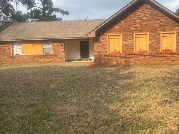 1106 Shivers Rd, Pinola, MS 39149