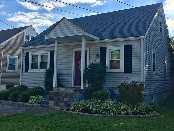 2nd image of 2624 Pindell Ave