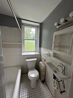 6621 Blakemore St #B — Photo 7