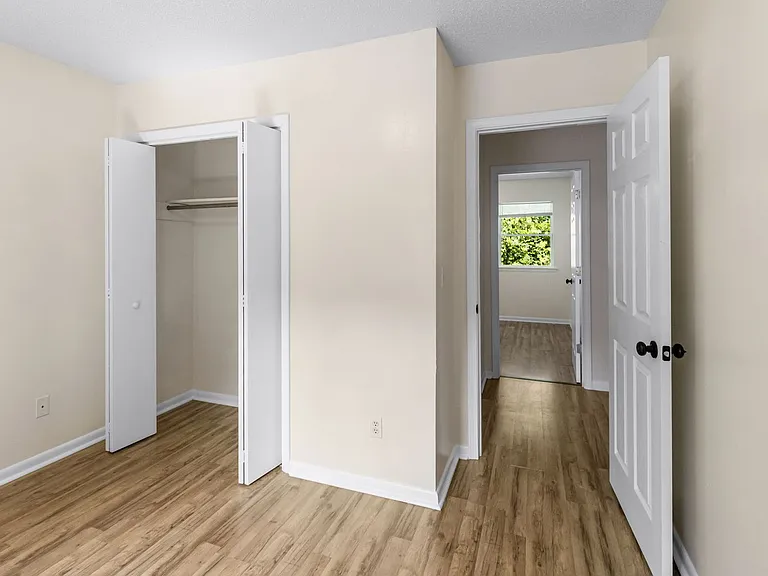 100 Bearwood Dr — Photo 17