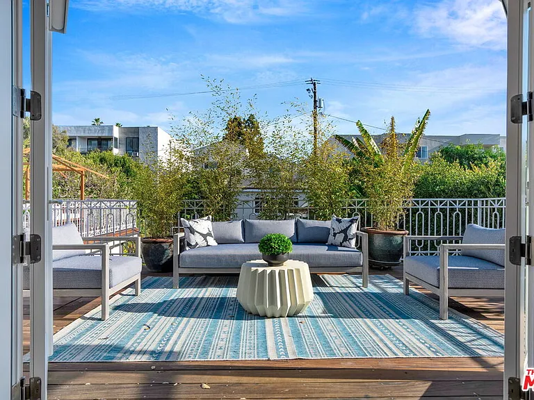 314 Palisades Ave — Photo 42