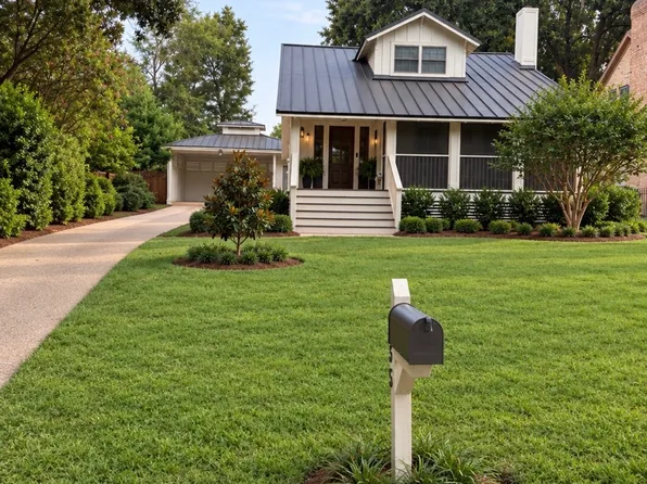 155 Pier St, Fairhope, AL 36532