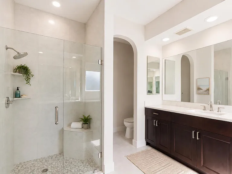517 SE 7th Ave — Photo 12