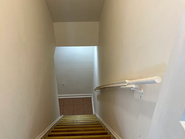 14642 Keeneland Cir — Photo 11