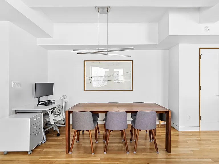 240 W 98th St #8D — Photo 5