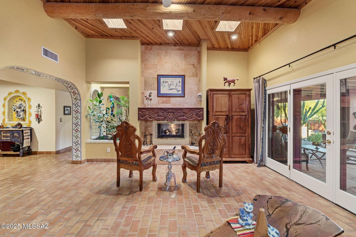 next background image