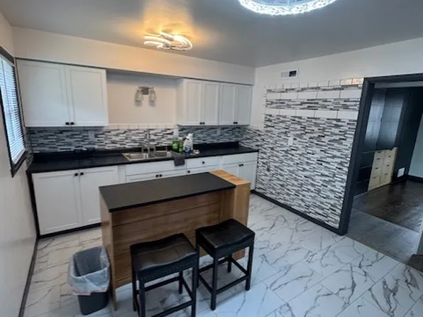 3733 N 50th St, Milwaukee, WI 53216