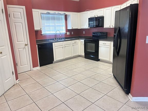 4th image of 5913 Portsmouth Dr