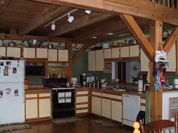 Open kitchen