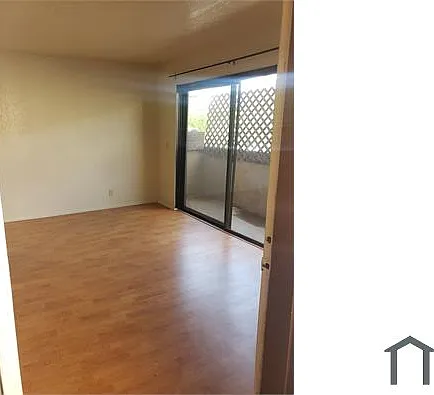 10220 Tujunga Canyon Blvd #205 — Photo 13