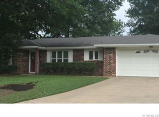 4600 SE Barlow Pl, Bartlesville, OK 74006