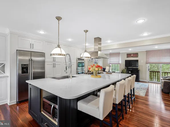 110 Spencer Ter SE, Leesburg, VA 20175