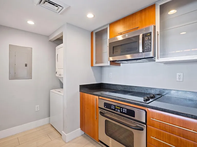 610 W Las Olas Blvd #1016N — Photo 8