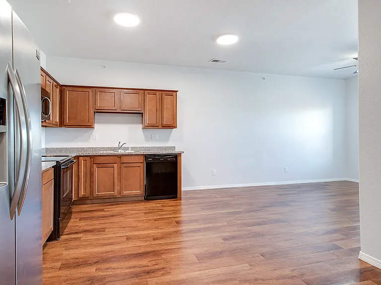 403 - top floor kitchen from entry