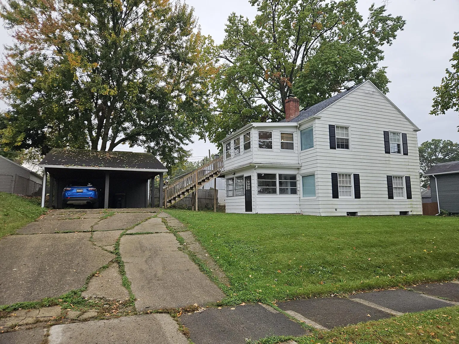 2 bed, $1,200 — Photo 1