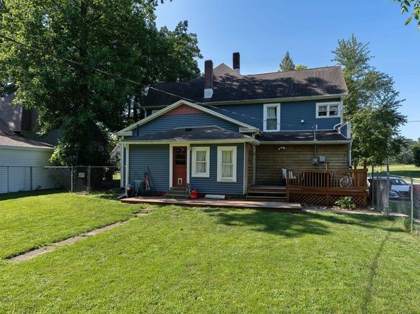32 W Center St, Williamsport, IN 47993