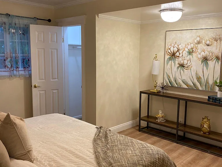 1224 E Commonwealth Ave — Photo 57