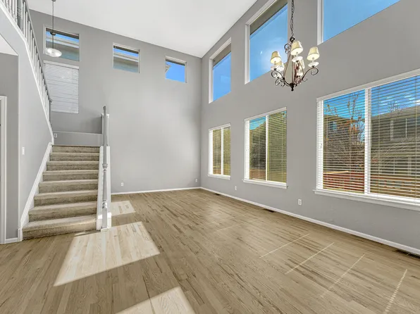5350 Windflower Ln, Highlands Ranch, CO 80130