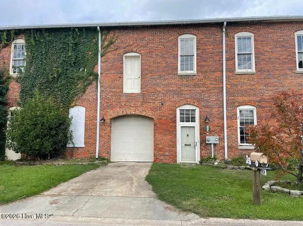 (undisclosed Address), Washington, NC 27889