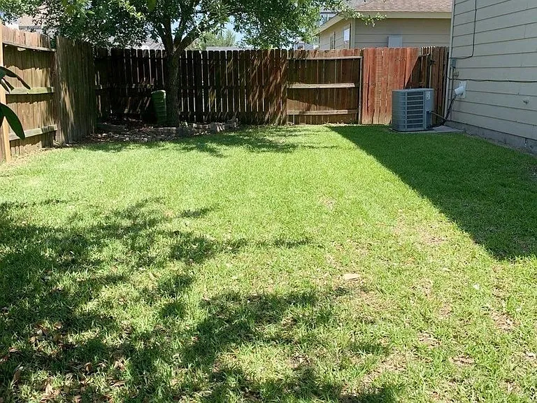 7207 Liberty Mesa Ln — Photo 15
