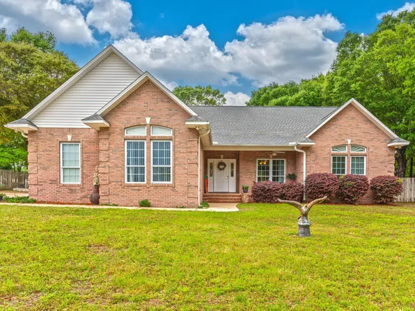 5526 Monterrey Rd, Crestview, FL 32539