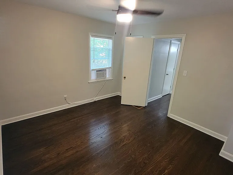 2912 Moran Pl — Photo 9