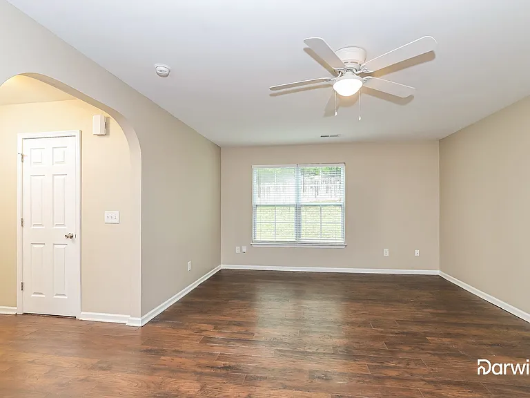 2713 Wild Poplar Way — Photo 7