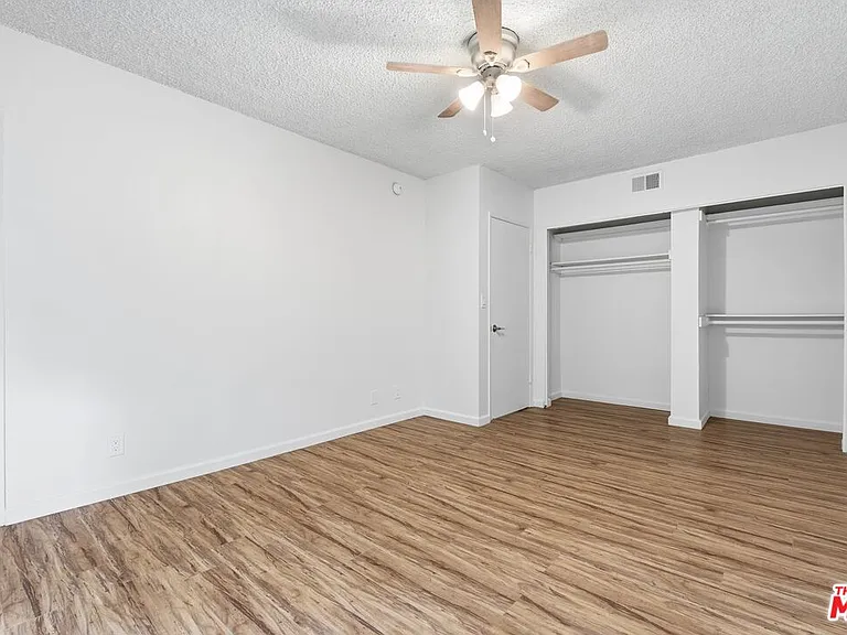 2332 S Beverly Glen Blvd #5 — Photo 10
