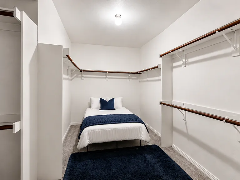 6650 Waverly Ln #6650 — Photo 8