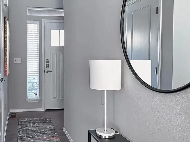 8567 N James Dr — Photo 2