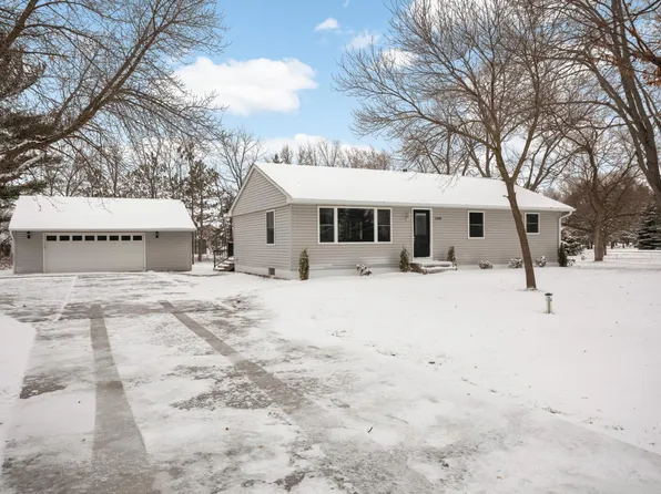 15240 Kangaroo St NW, Ramsey, MN 55303