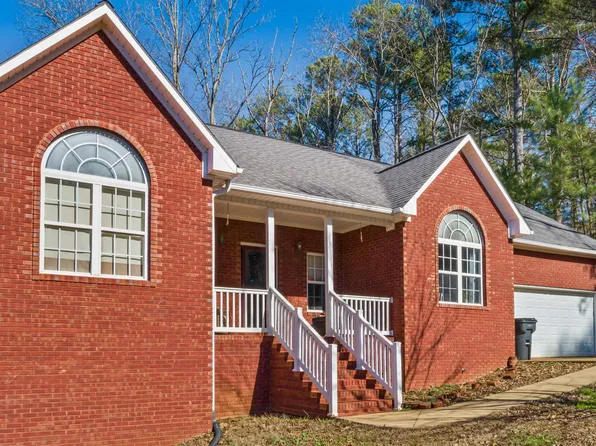 911 Brian Dr NW, Fort Payne, AL 35967