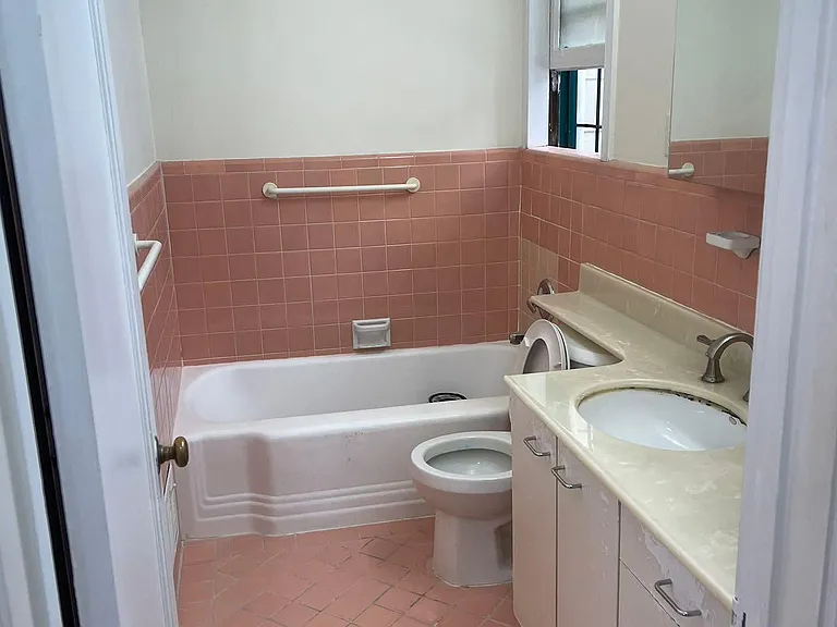 193 Miramar Ave — Photo 7