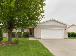 92 La Platte Rd, Kearney, NE 68845
